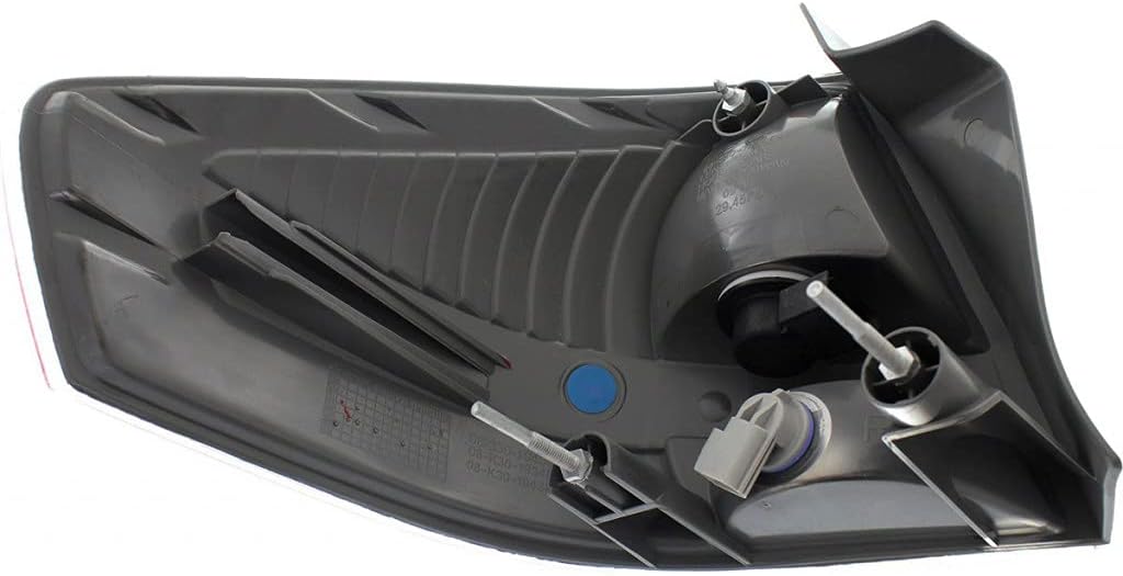 Ford Focus Sedan Passenger Side Tail Light Assembly F746