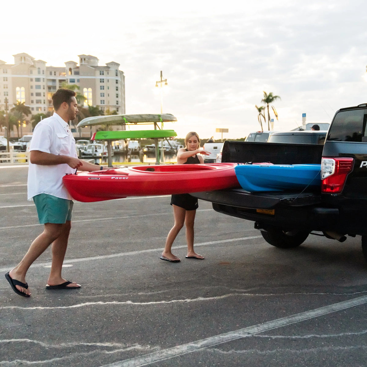 8 ft Sit-Inside Kayak T6013