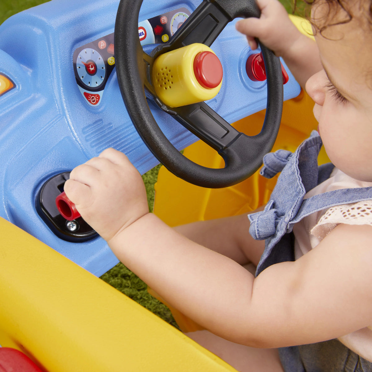 School Bus Climber and Slide with Interactive Dashboard Q836644