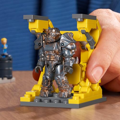 824 Pieces Building Toys with 2 Poseable Characters and Accessories A248