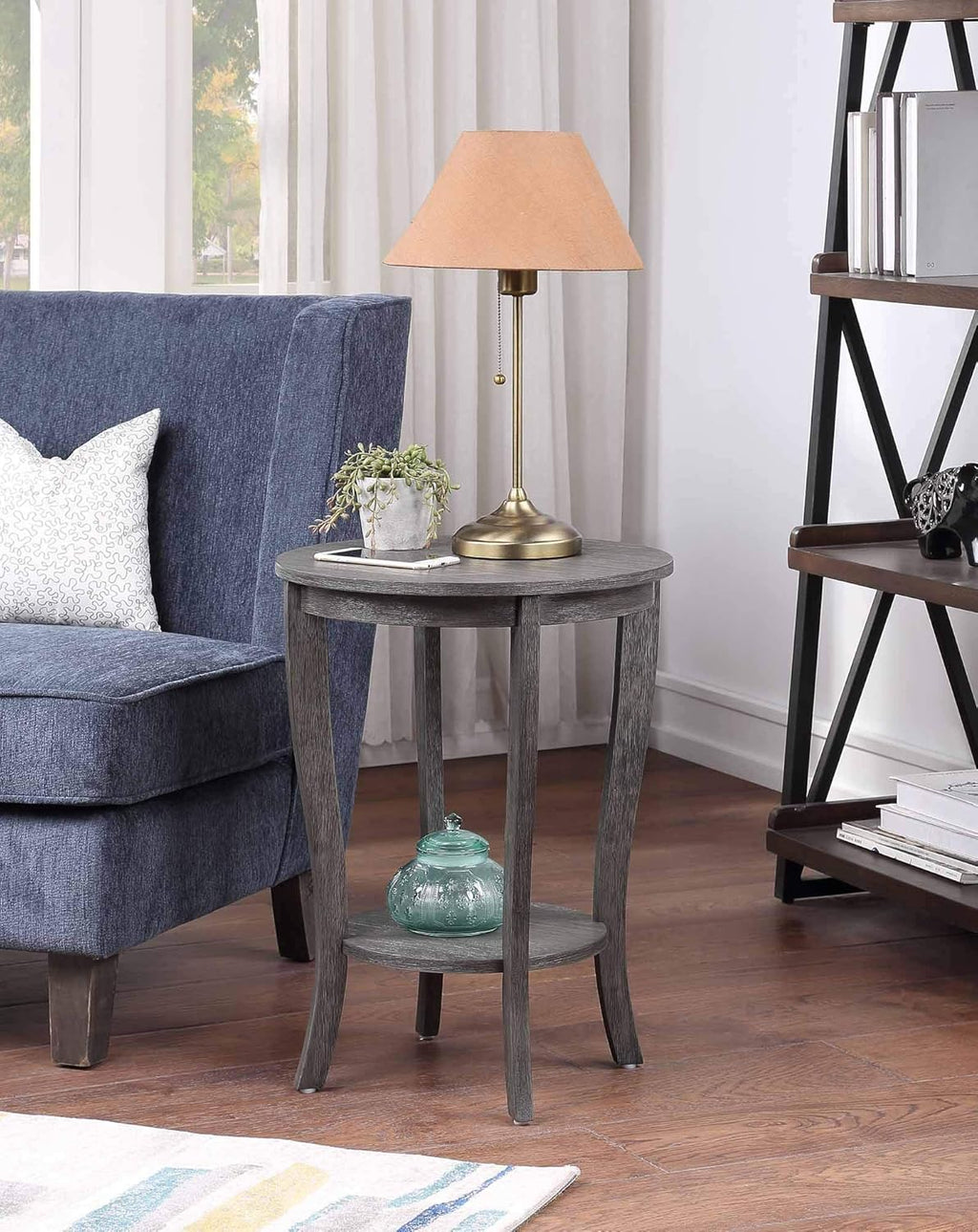 Round End Table N646