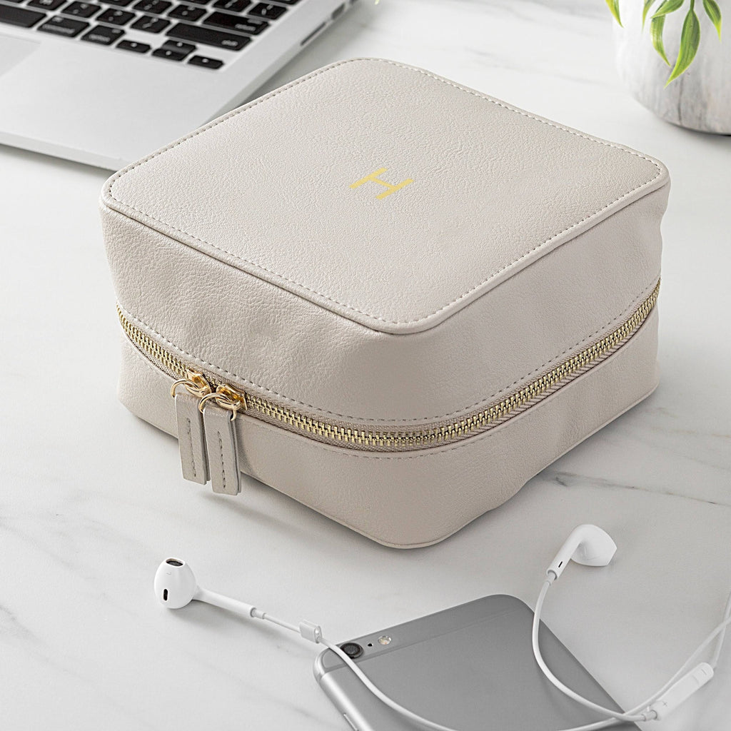 Travel Tech Case A23640