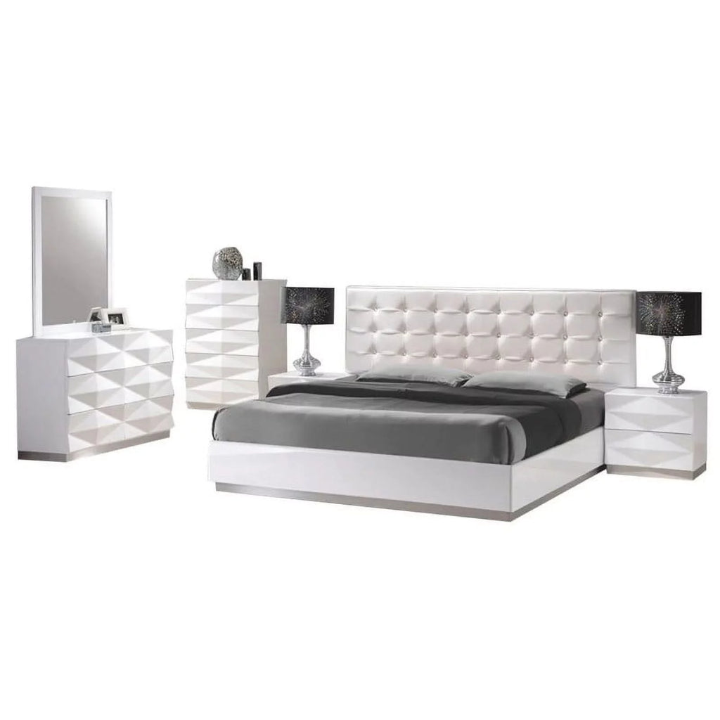 White 3-Piece Bedroom Set E9651