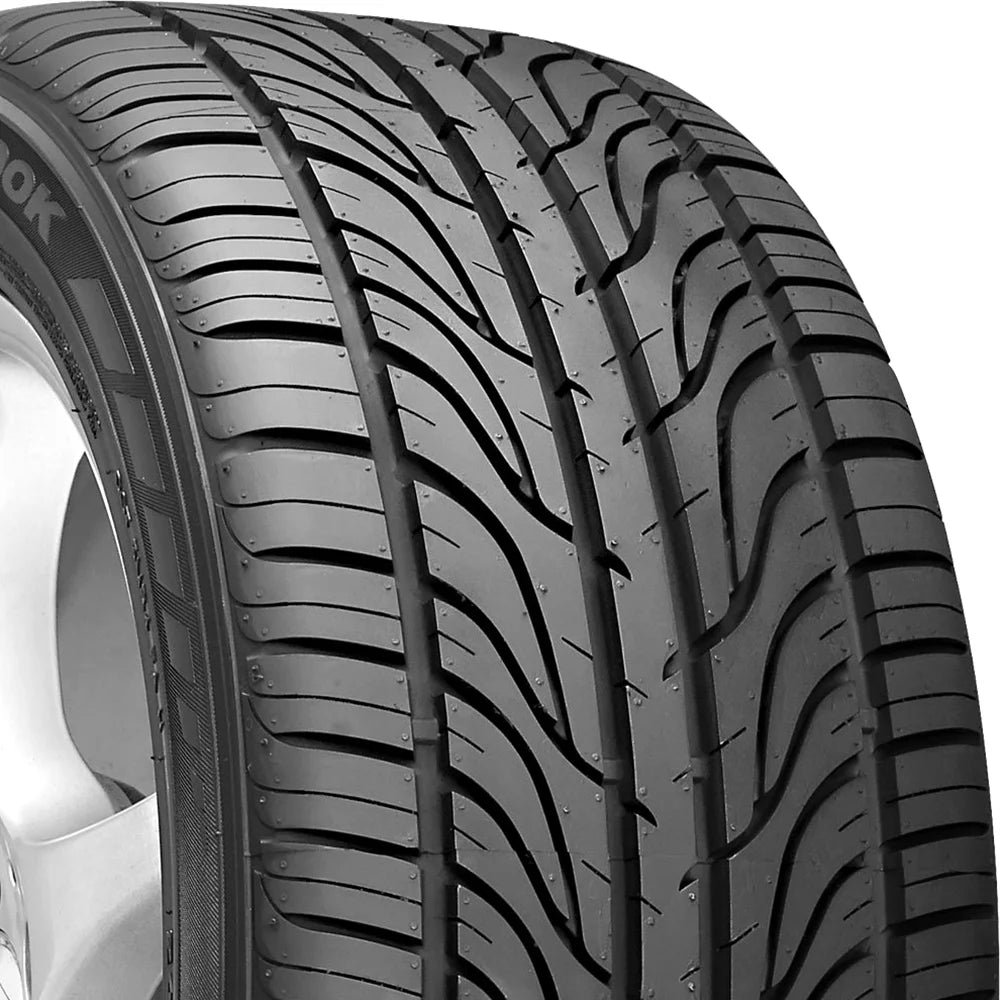 215/35R17 79H Performance Tire H71008