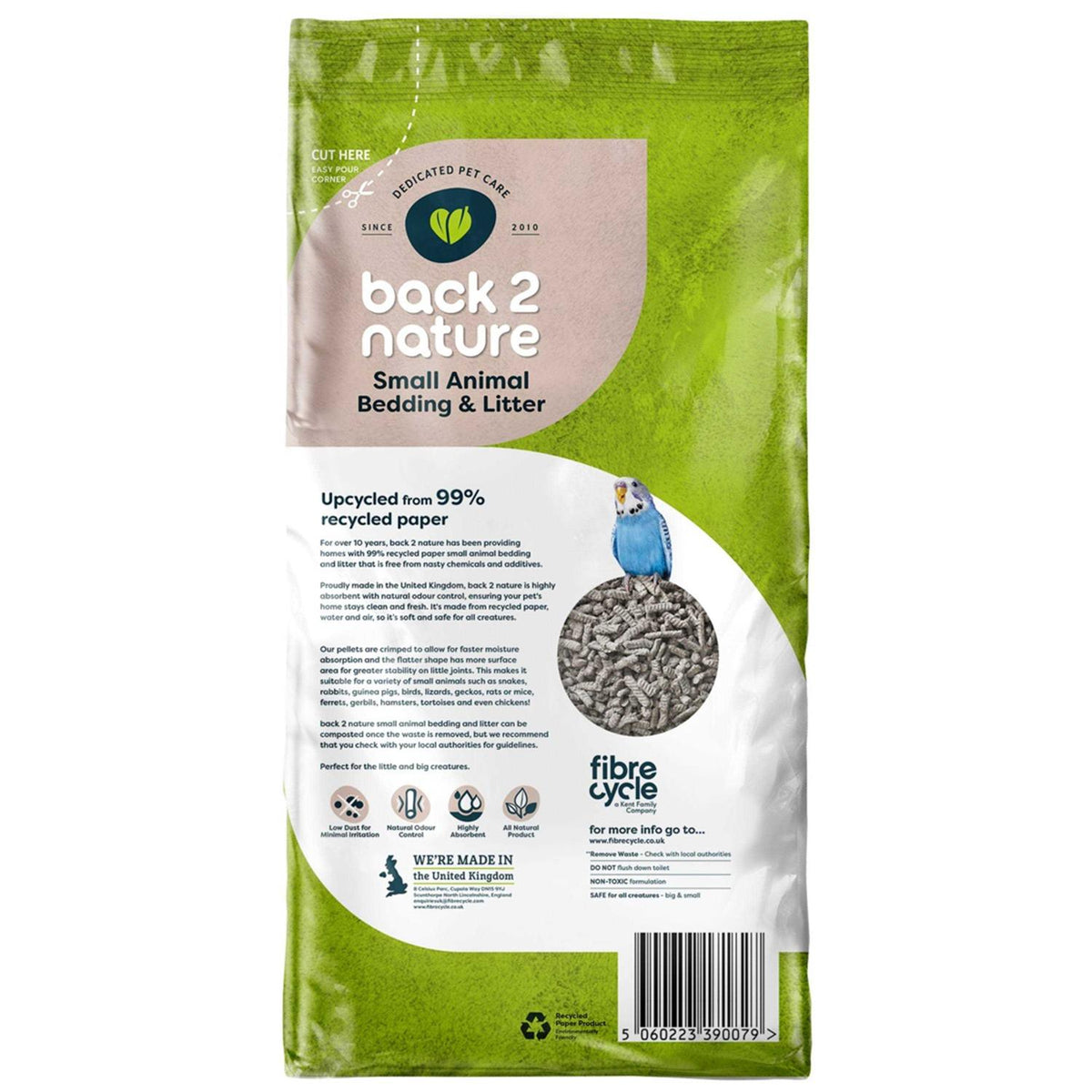 Small Animal Bedding & Litter D8050