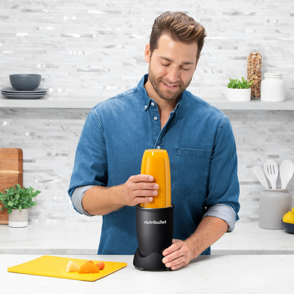 900 Watt 32 oz Personal Blender Z7723