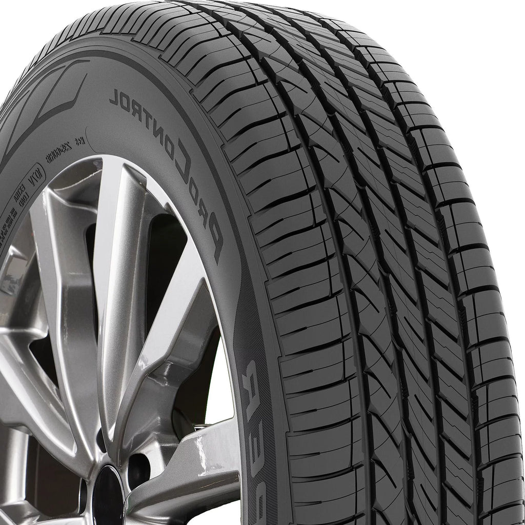 235/40R18 95W XL All Season Tire W583