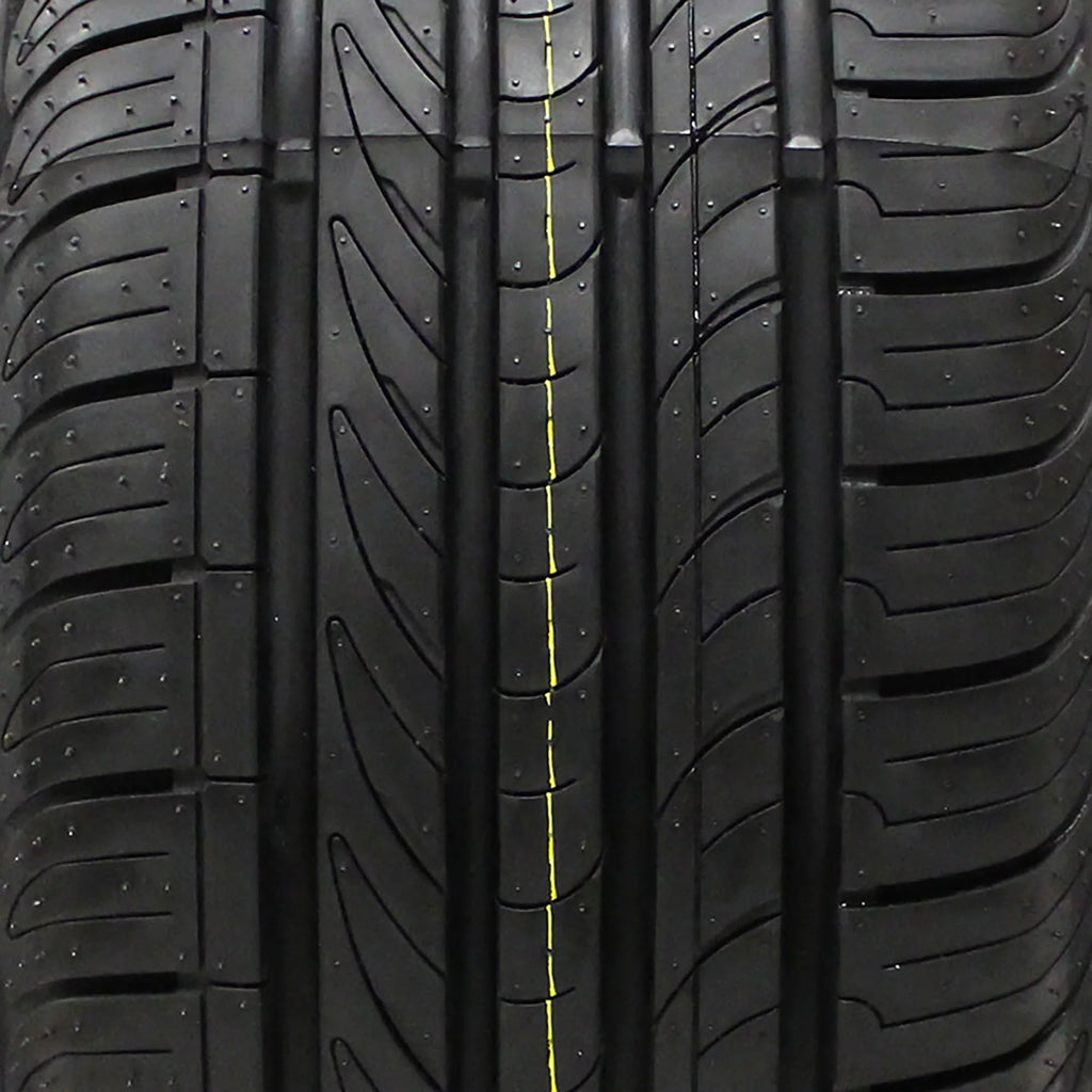 All-Season Passenger Tire H550