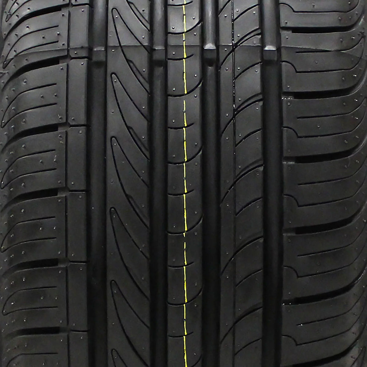 All-Season Passenger Tire H550